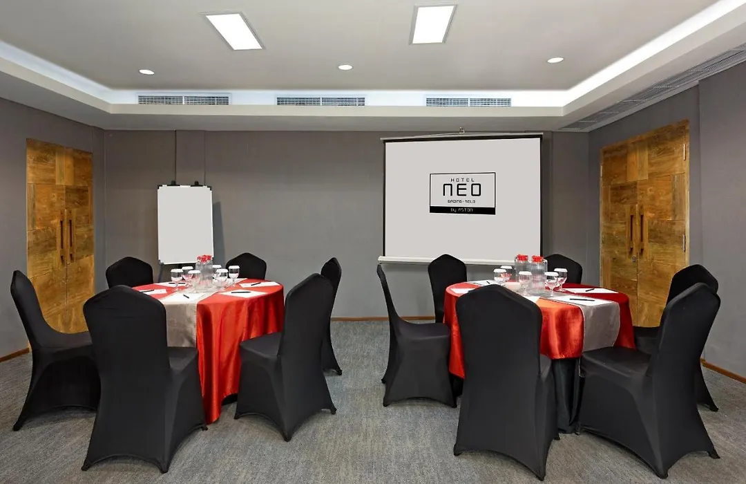 Hotel Neo Gading Solo-1